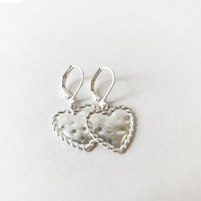 Antik Finish Heart Earrings Silver