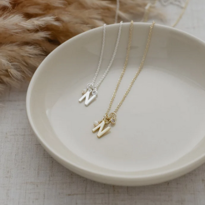 Initial Necklace Gold - N