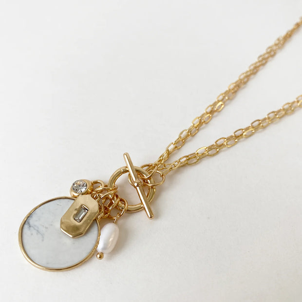 White Marble Stone Necklace In Gold